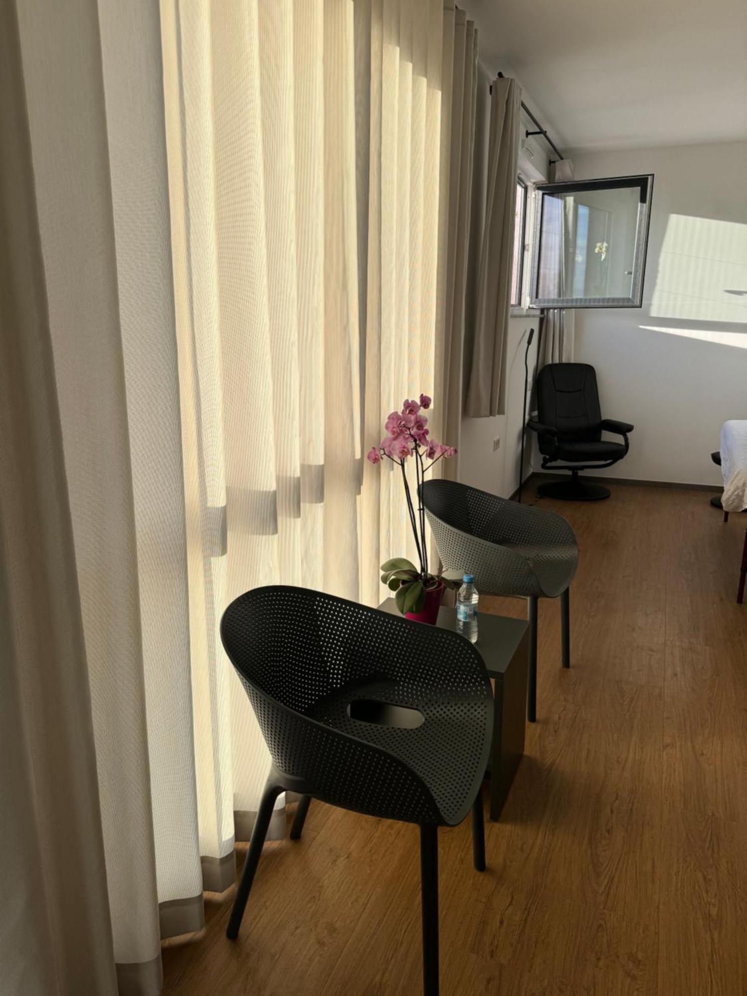 Fair N Square Hotel 24 Stunden Self-Check In Darmstadt Extérieur photo